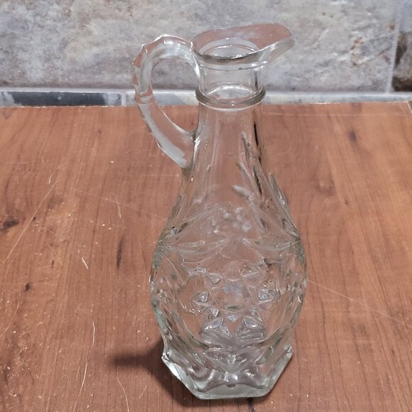 Vintage Pressed Glass Cruet Syrup Oil Vinegar Salad Dressing Serveware Sunburst - Picture 2 of 8